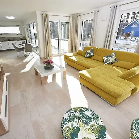 Haus Kap Arkona In - 02 Mit Kamin Und Terrasse Sellin