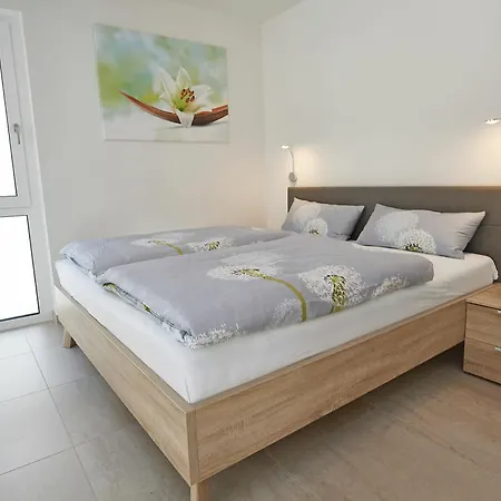 Haus Kap Arkona In - 02 Mit Kamin Und Terrasse *