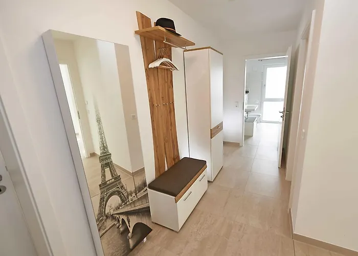 Haus Kap Arkona In - 02 Mit Kamin Und Terrasse Accommodatie bij particulieren Sellin (Rugen)