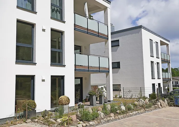 Haus Kap Arkona In - 02 Mit Kamin Und Terrasse